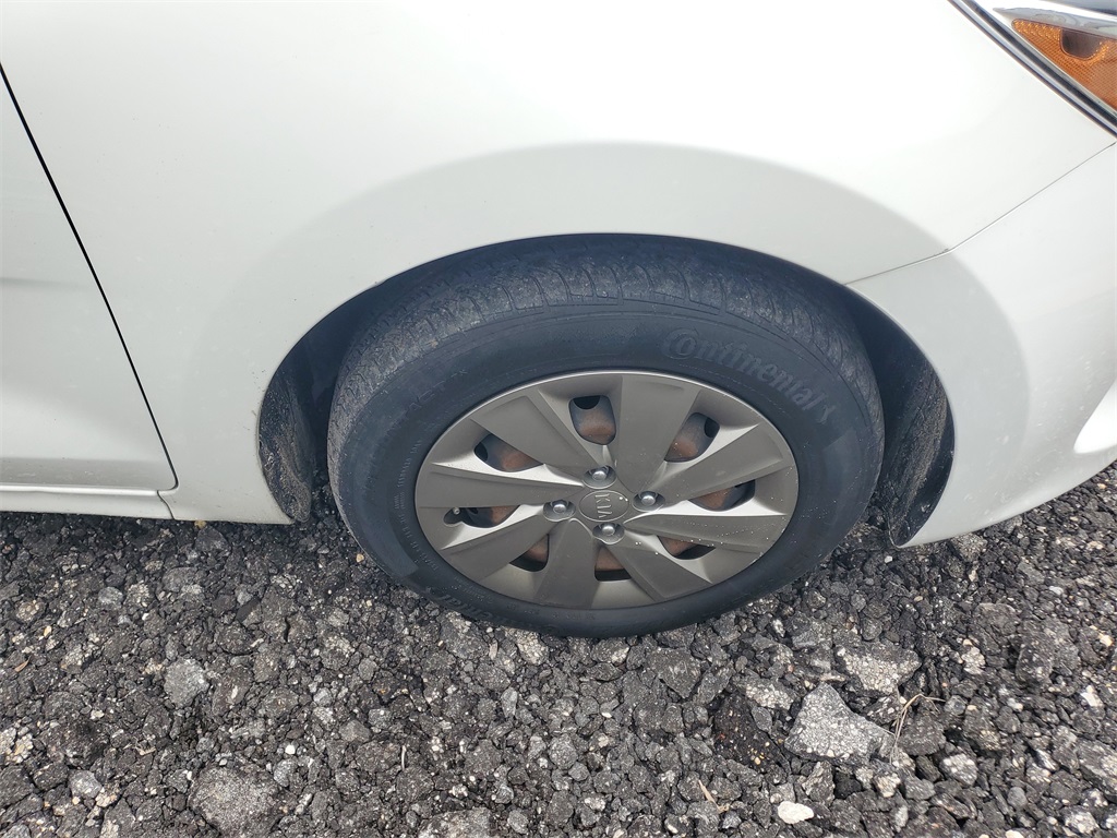 Used 2020 Kia RIO LX with VIN 3KPA24AD9LE325734 for sale in Live Oak, FL