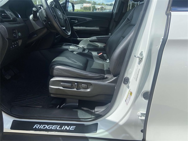 2022 Honda Ridgeline RTL-E photo 10
