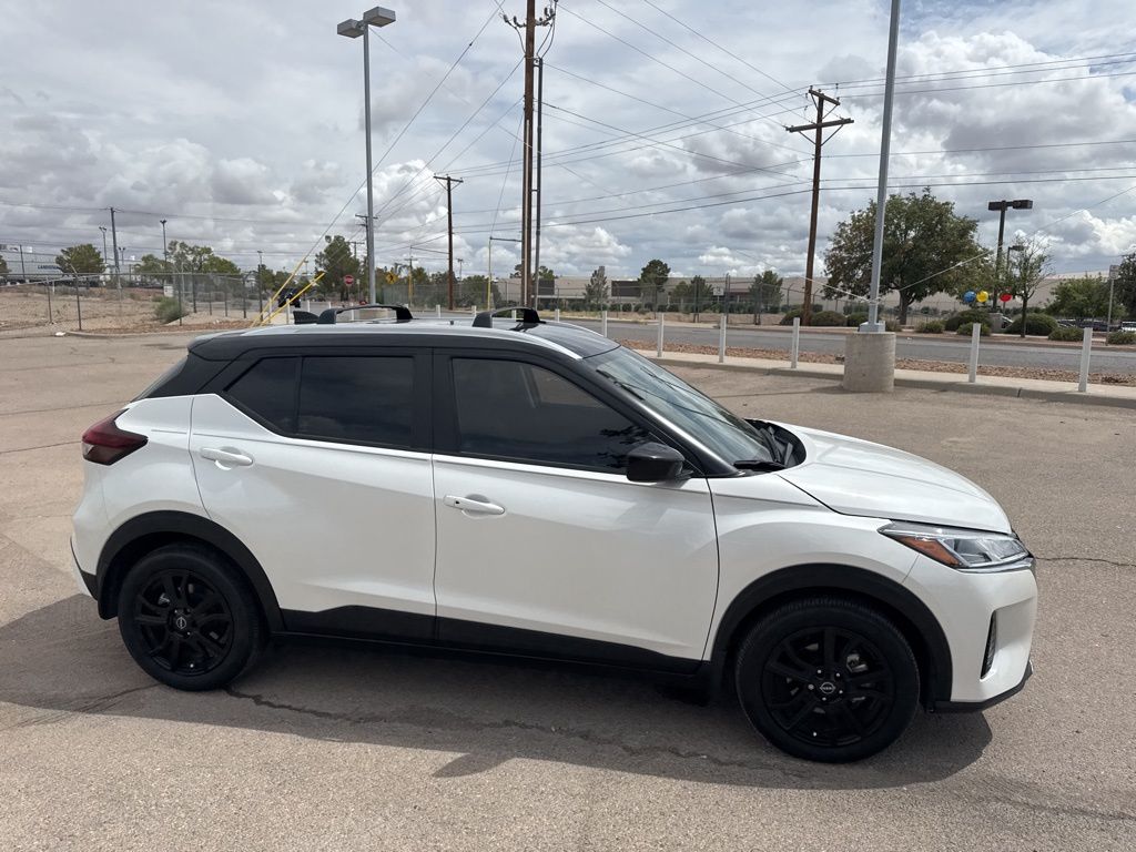 2024 Nissan Kicks SV photo 6