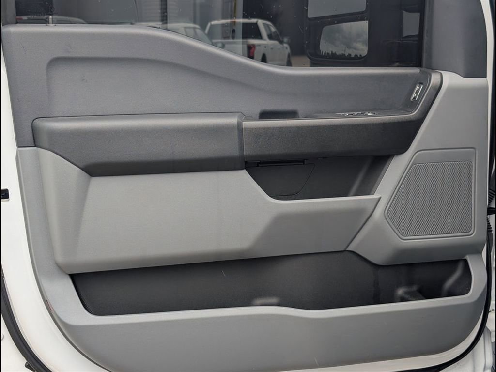 2024 Ford F-350 XL photo 12