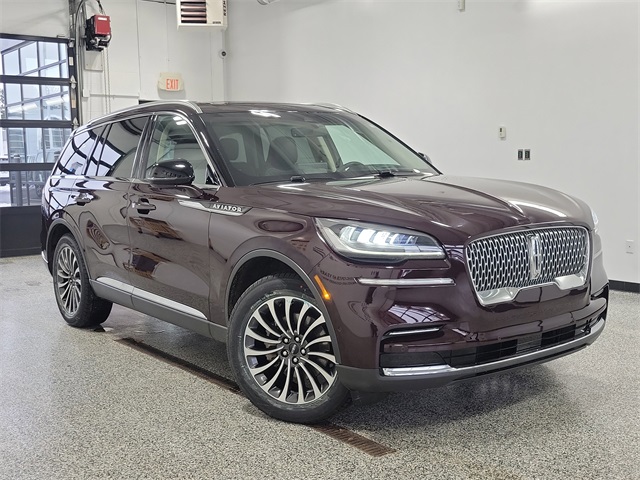 2023 Lincoln Aviator Reserve's photo