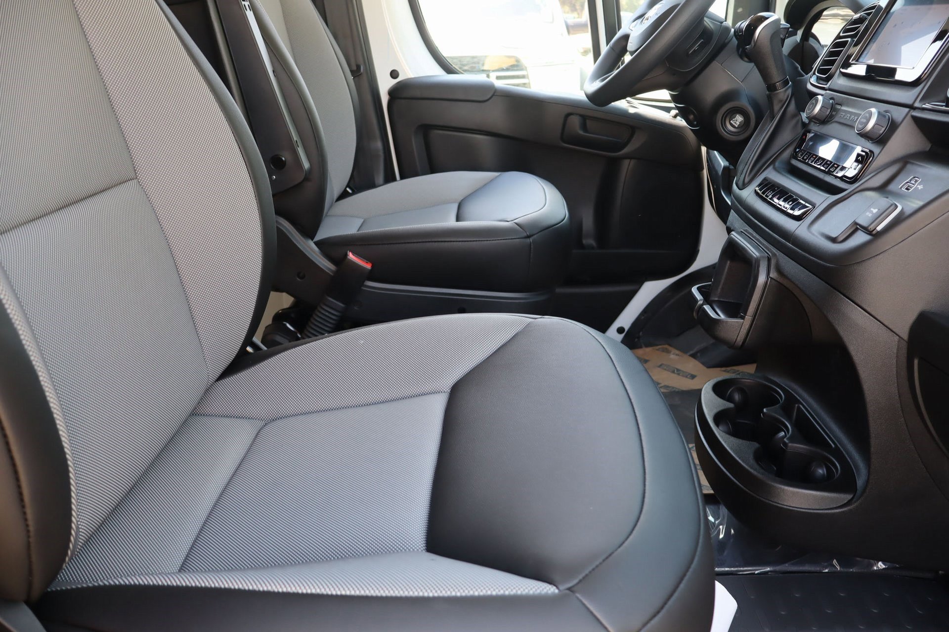 2026 Ram ProMaster 1500 photo 23