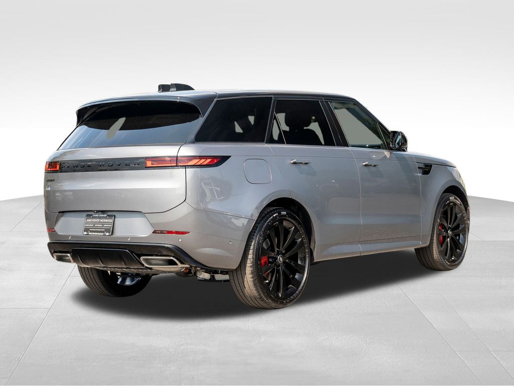 2025 Land Rover Range Rover Sport SE photo 4