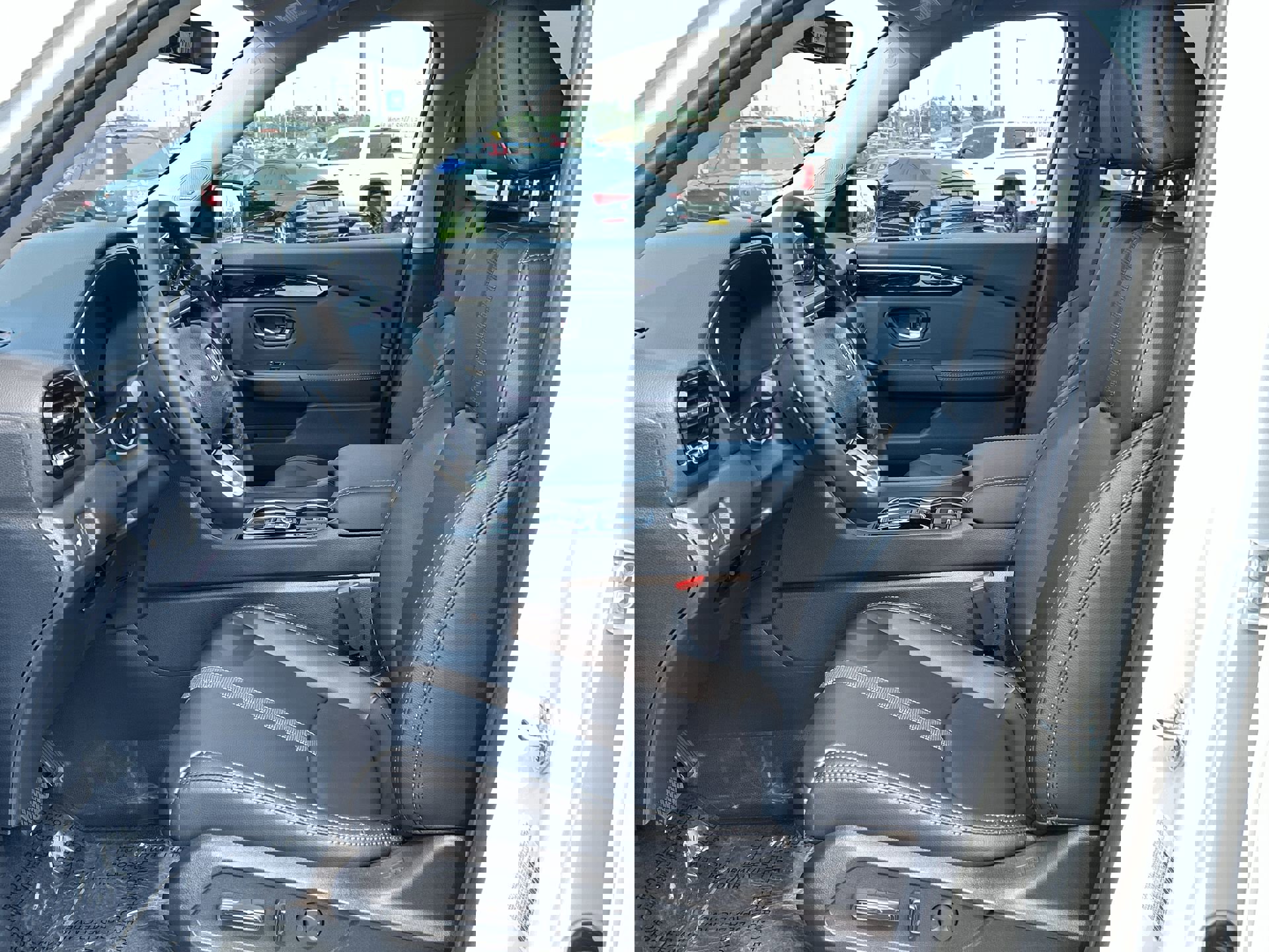 2025 Honda Pilot Touring photo 11