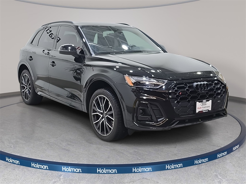 2023 Audi SQ5 Premium Plus photo 2