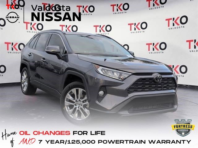 2020 Toyota RAV4 XLE Premium's photo