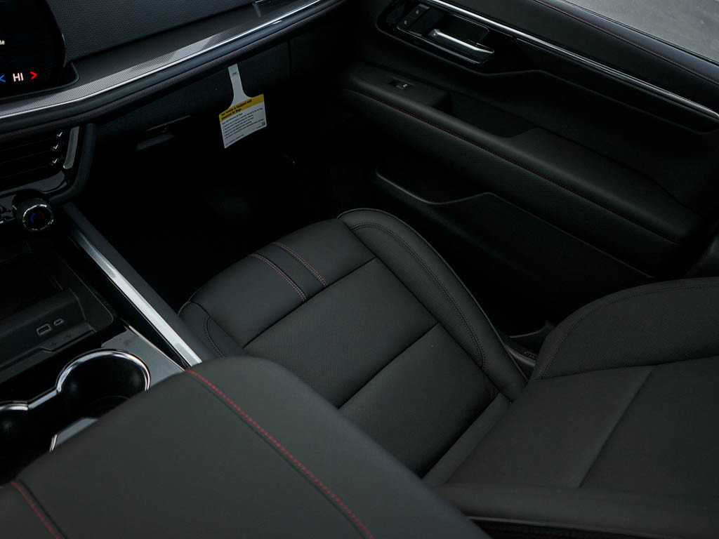 2025 Chevrolet Tahoe RST photo 26