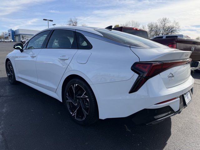 2025 Kia K5 GT-Line photo 2