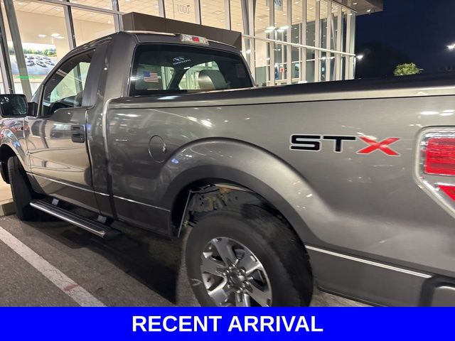 2013 Ford F-150 STX photo 14