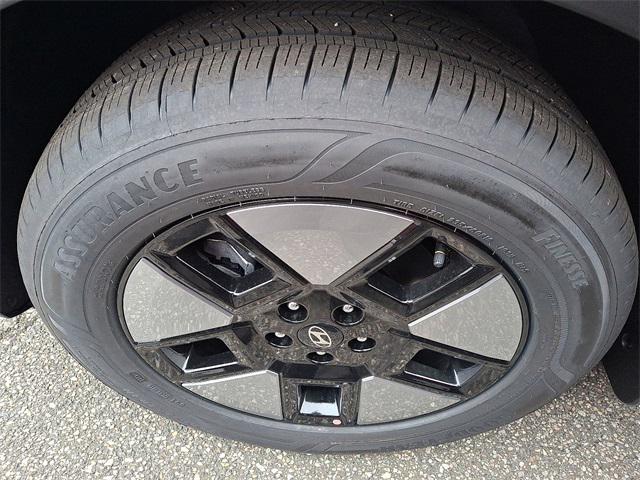 2026 Hyundai Santa Fe SE photo 3