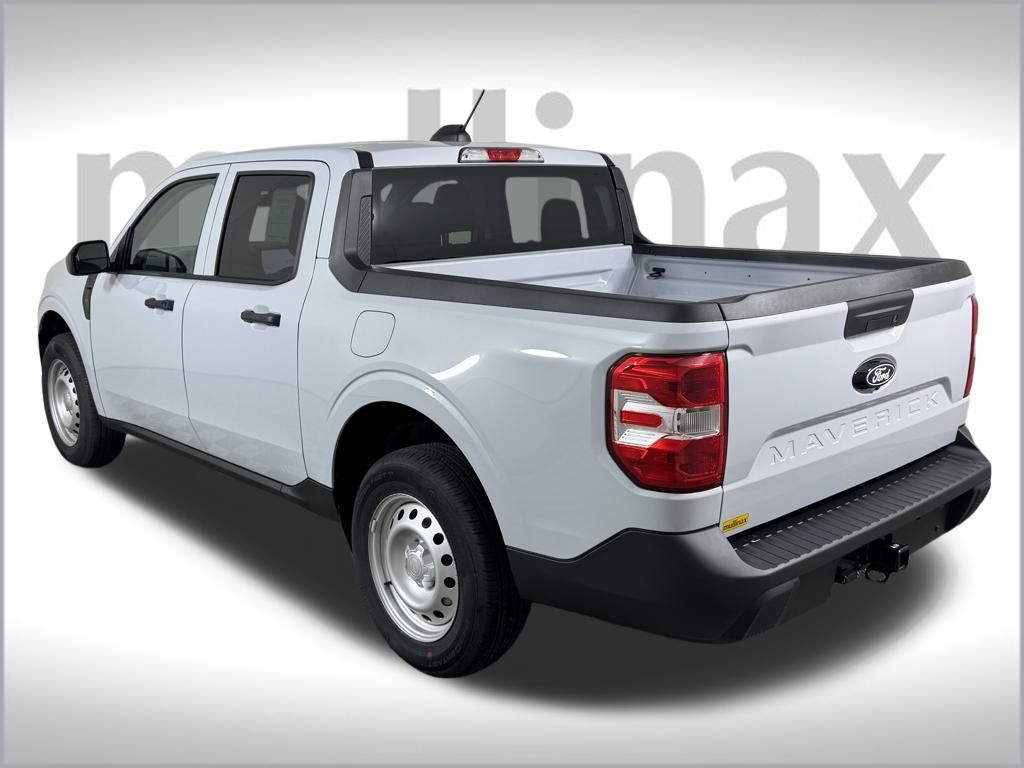 2025 Ford Maverick XL photo 3
