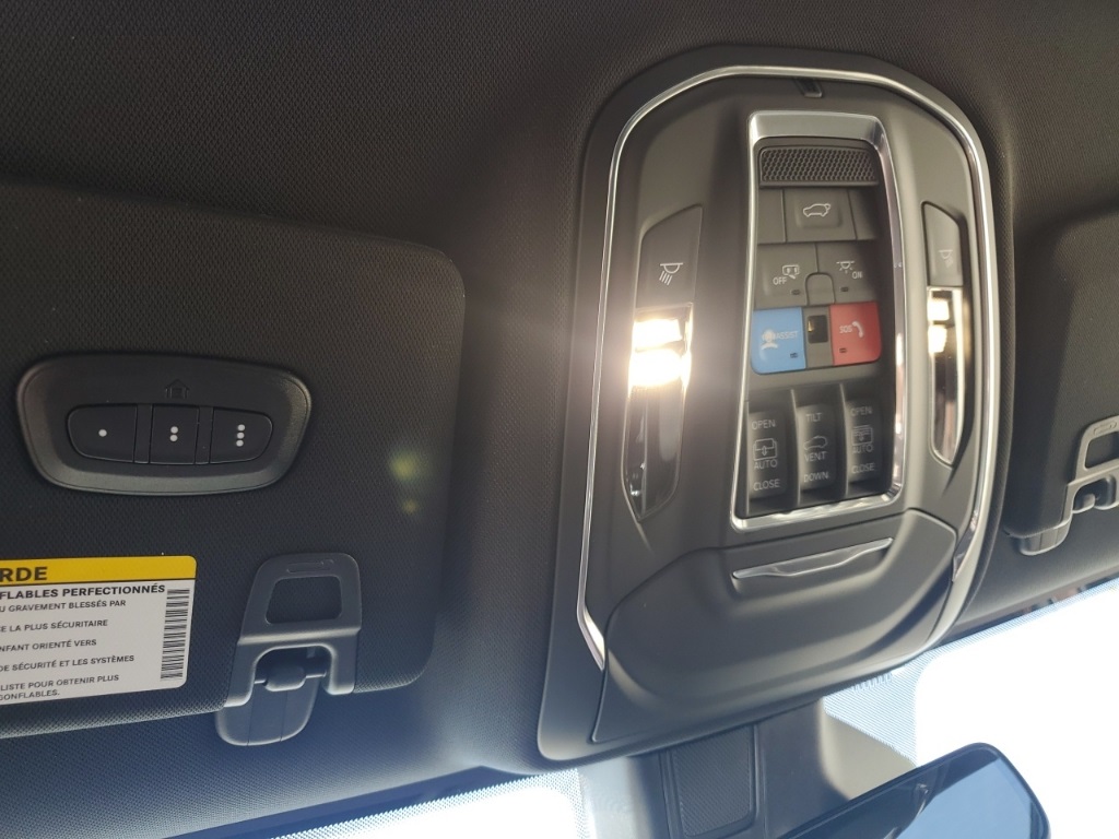2025 Jeep Grand Cherokee Summit photo 20