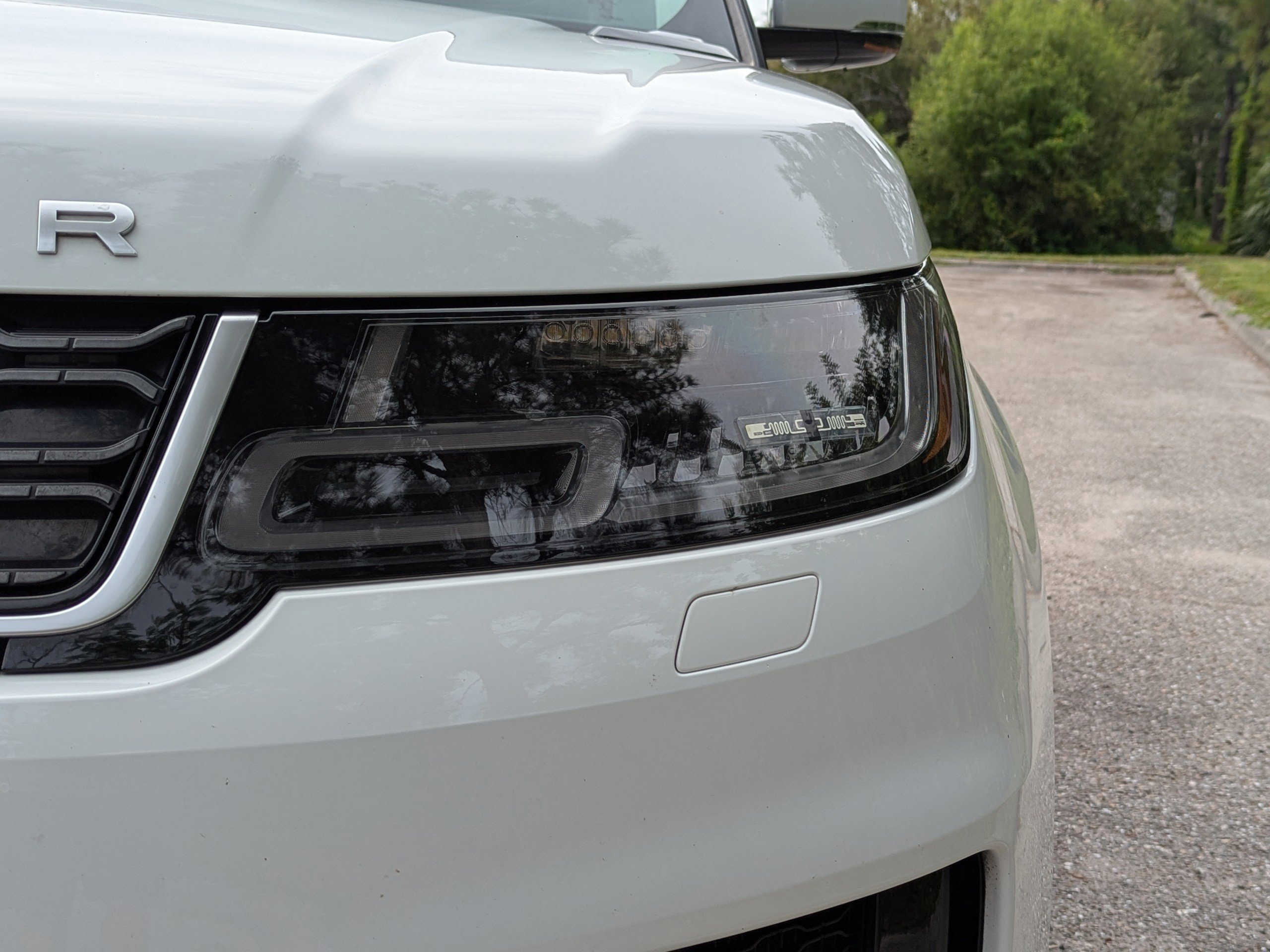 2020 Land Rover Range Rover Sport HSE photo 3