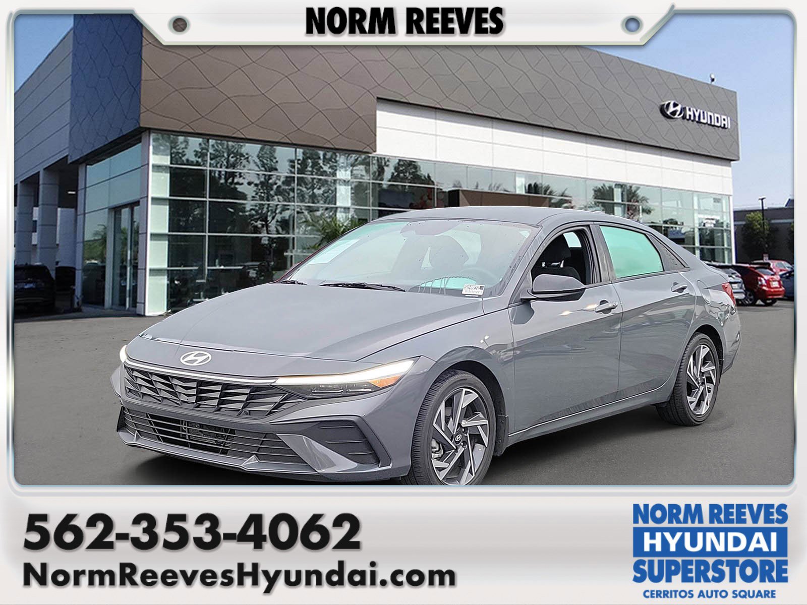 2025 Hyundai Elantra Base's photo