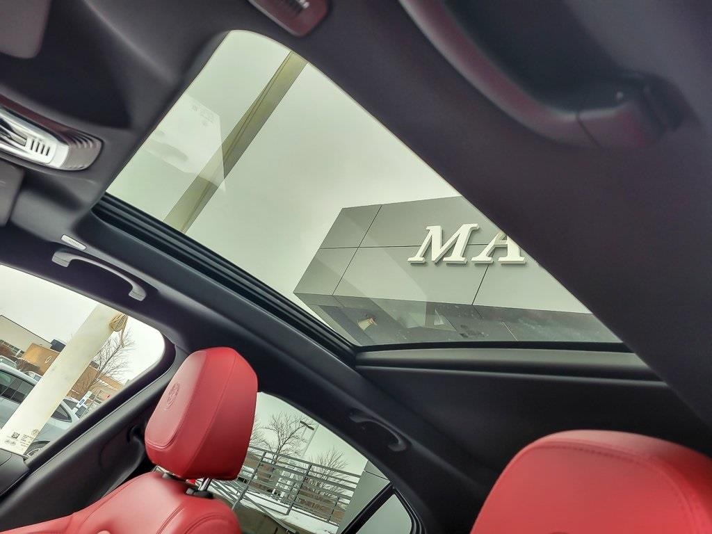 2024 ALFA ROMEO STELVIO - Image 9