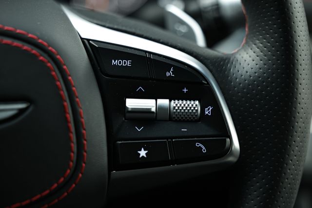 2025 Genesis G70 3.3T Sport Advanced photo 36