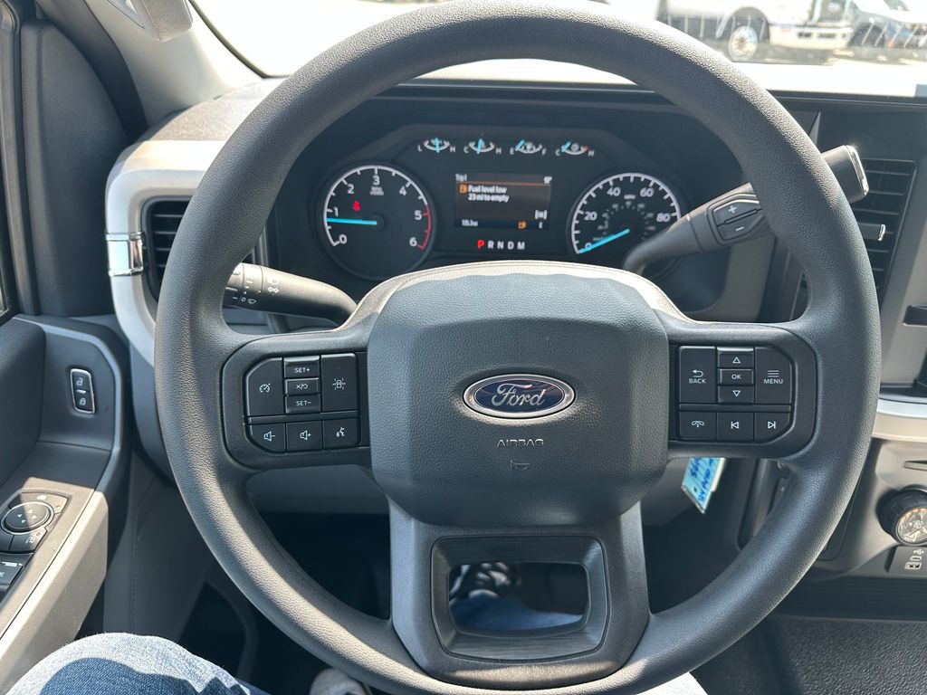 2024 Ford F-450 XLT photo 21
