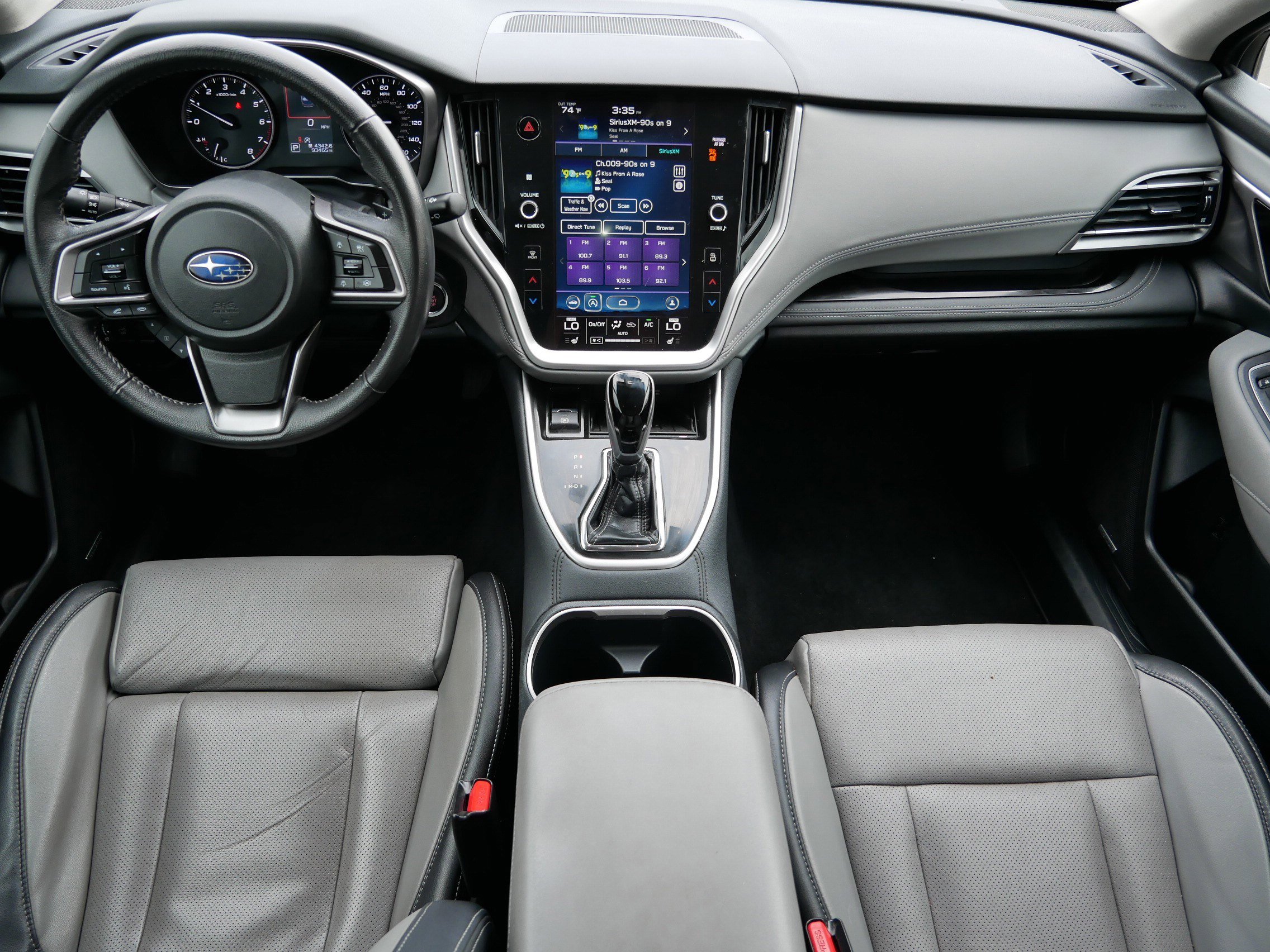 2020 Subaru Outback Limited photo 10