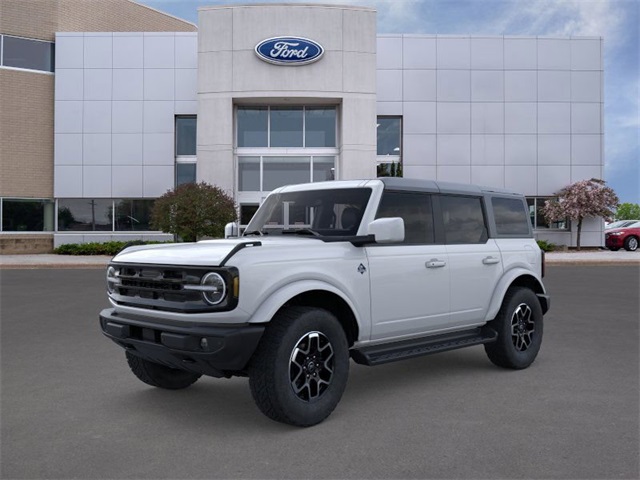 2025 Ford Bronco 4-Door Outer Banks's photo