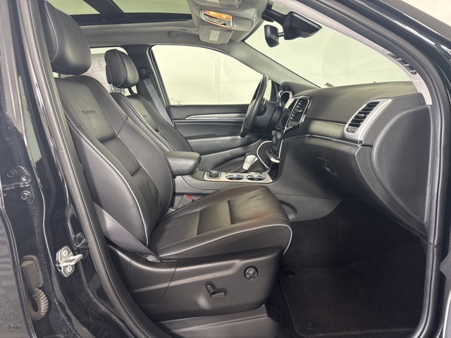 2020 Jeep Grand Cherokee Summit photo 3