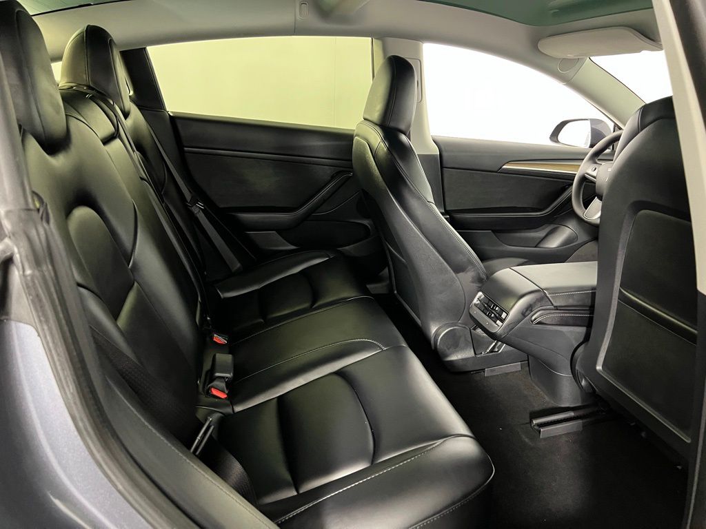 2023 Tesla Model 3 photo 22
