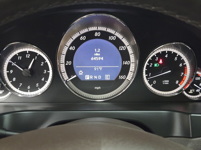 2011 Mercedes Benz E 350 photo 13