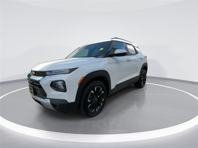 2021 Chevrolet Trailblazer LT photo 3