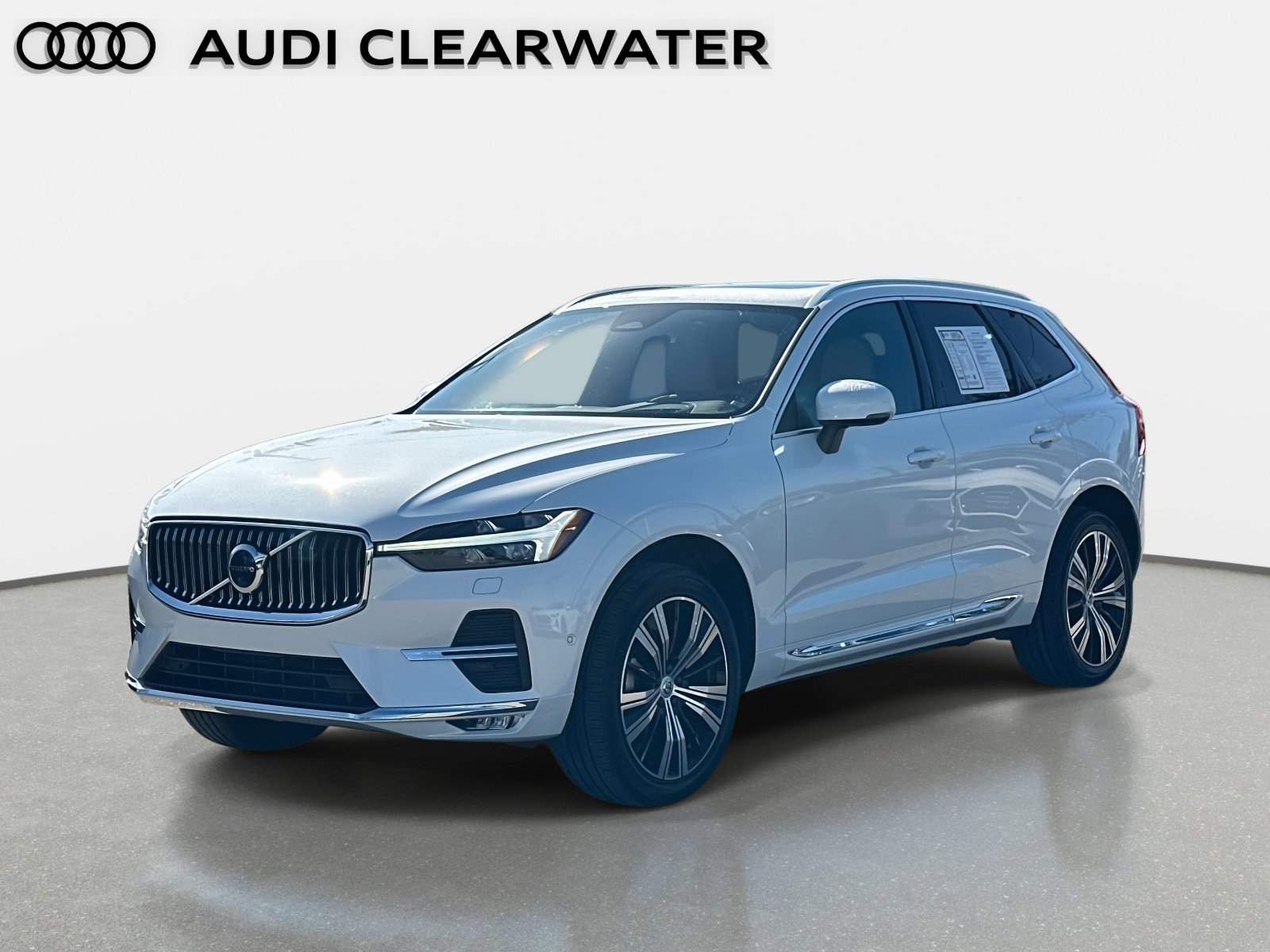 2022 Volvo XC60 Inscription's photo