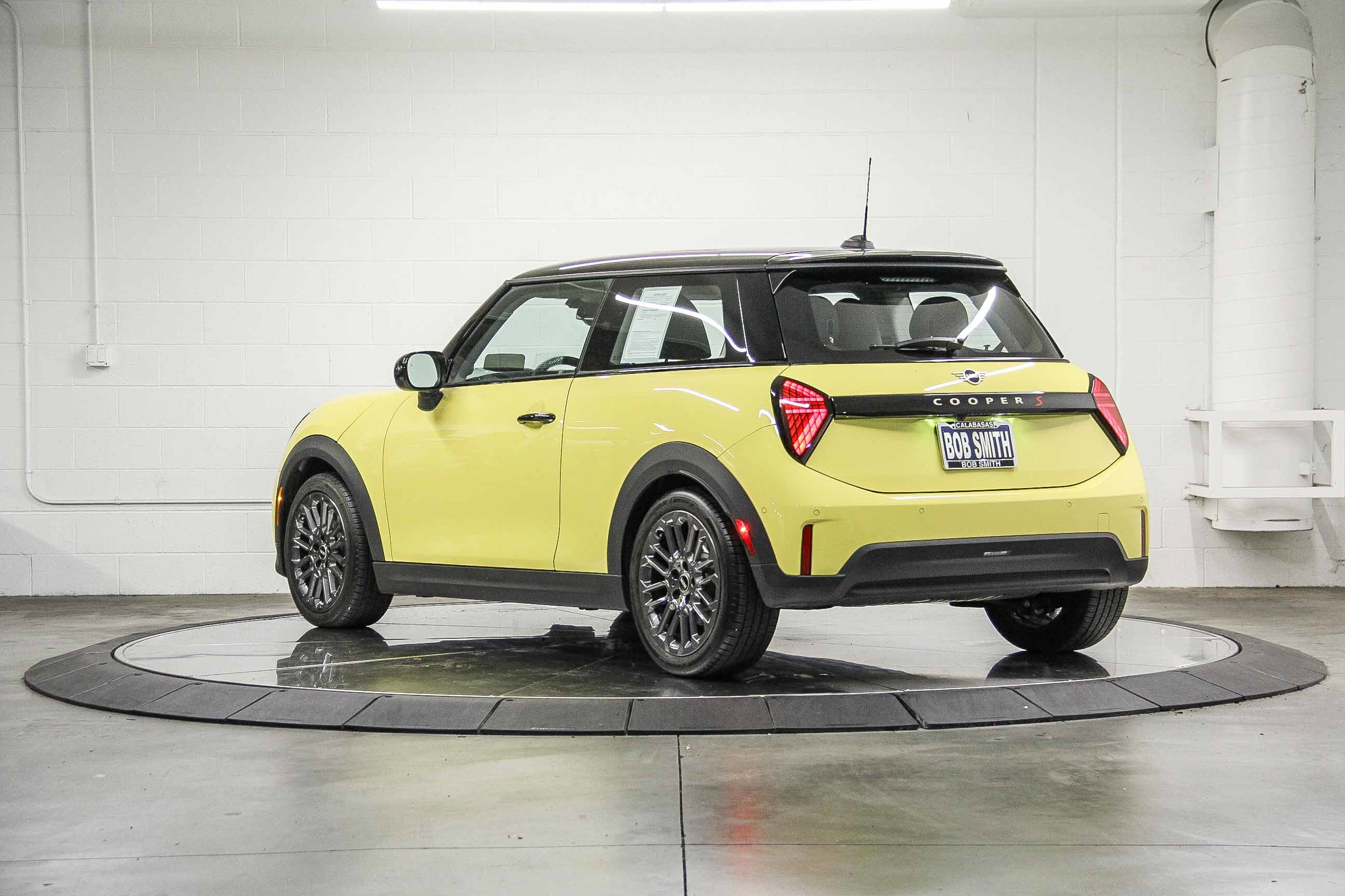 2025 Mini Cooper 2 Door Hardtop S photo 4