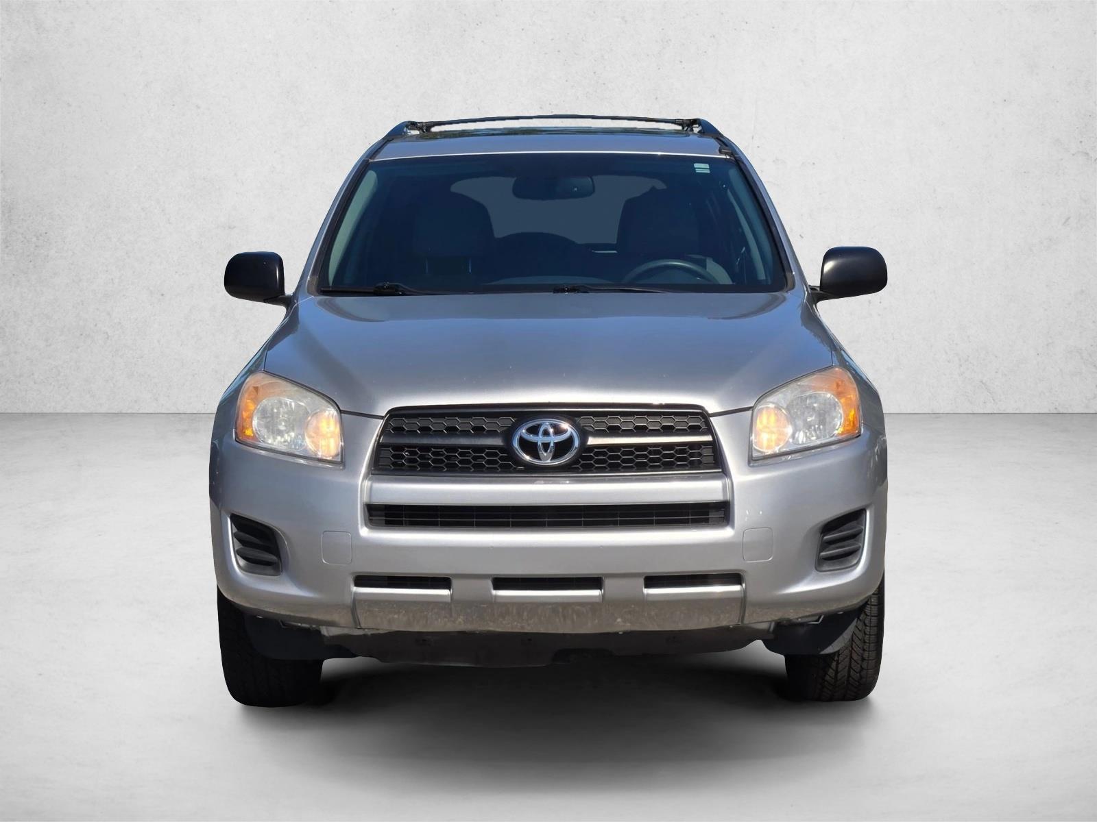 2011 Toyota RAV4 photo 2