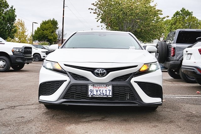 Used 2024 White Toyota SE image 4