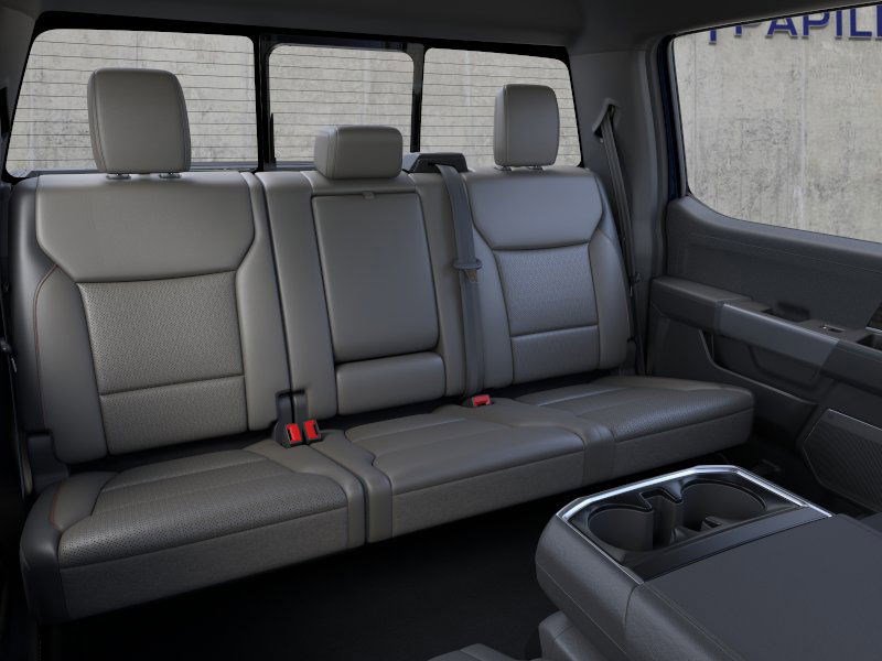 2025 Ford F-150 Lariat FX4 photo 13