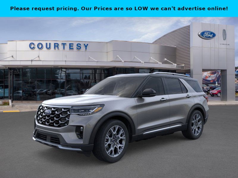 2025 Ford Explorer Platinum's photo