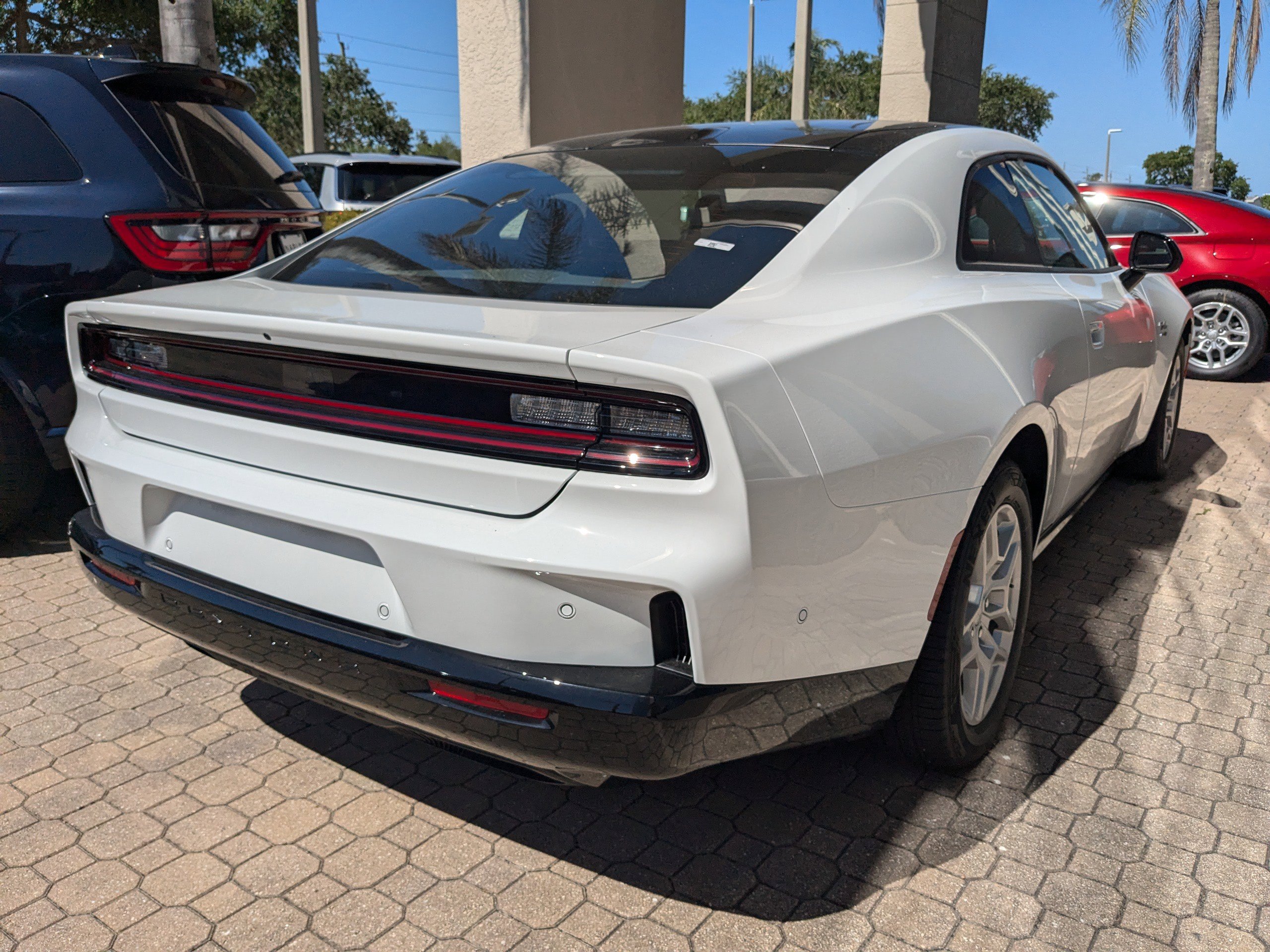 2025 Dodge Charger R/T photo 4