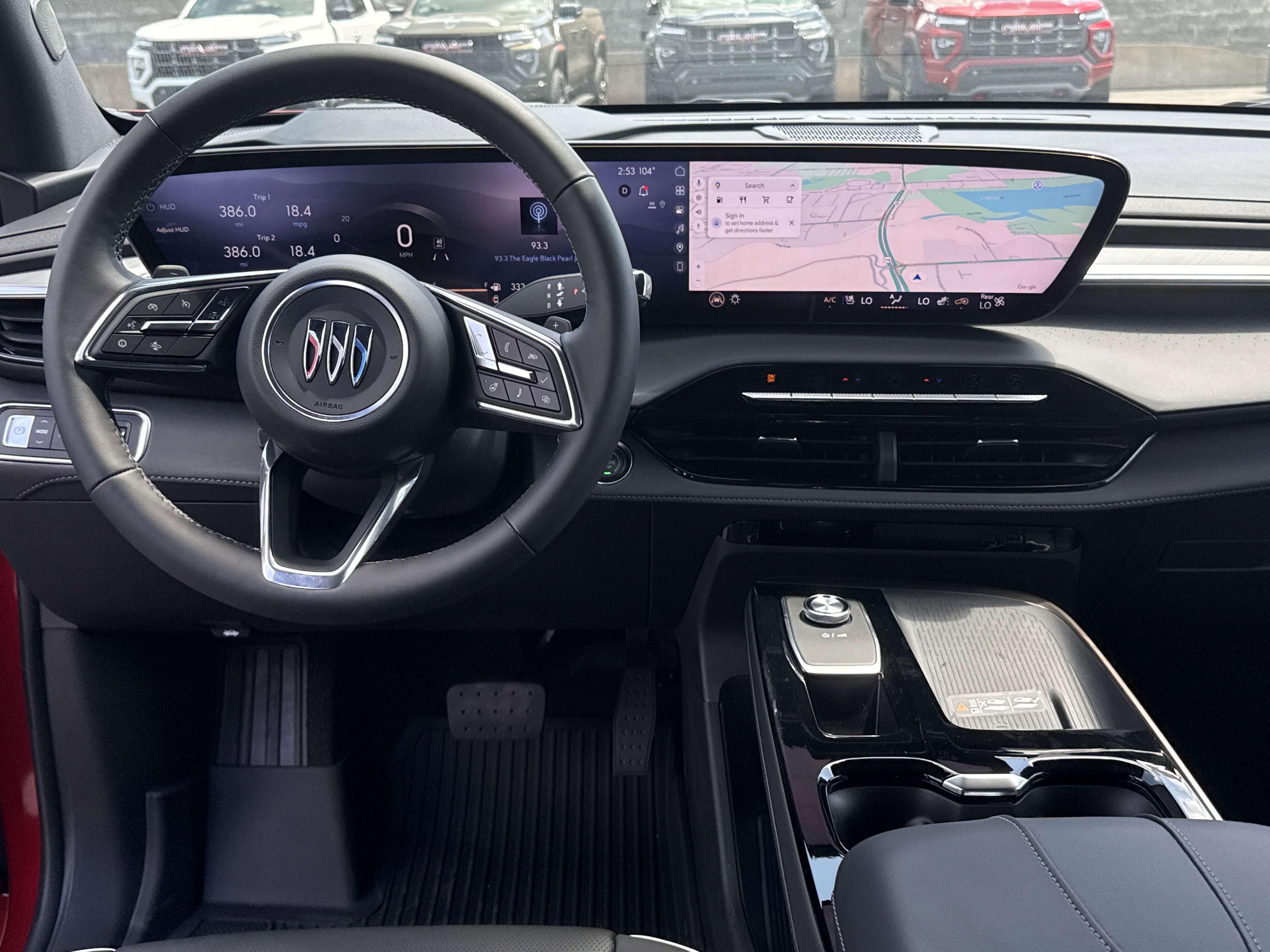 2025 Buick Enclave Avenir photo 2