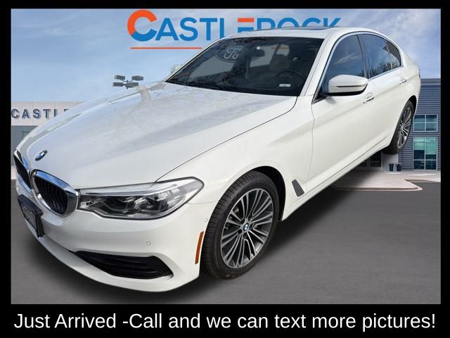 2017 BMW 5 Series 540i's photo