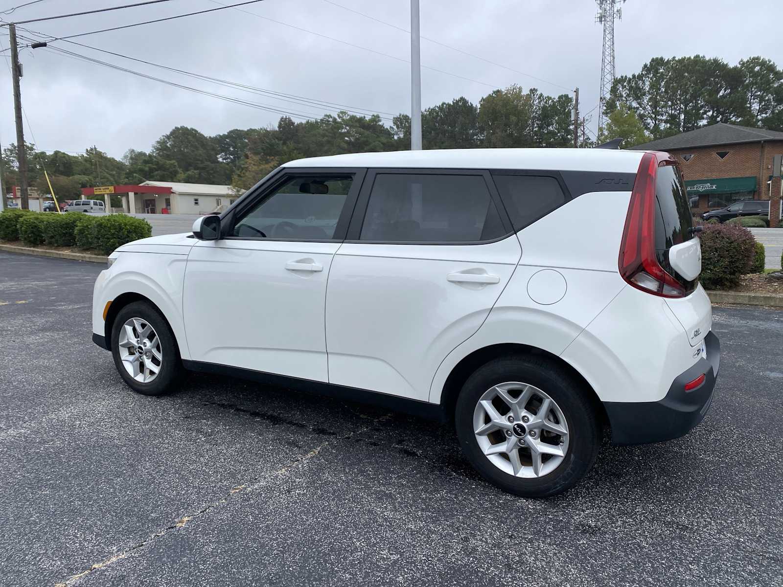 2022 Kia Soul LX photo 4