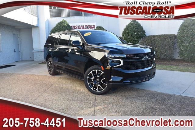 2024 Chevrolet Suburban RST's photo