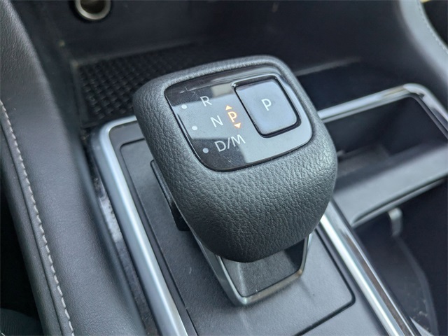 2022 Nissan Pathfinder SV photo 15