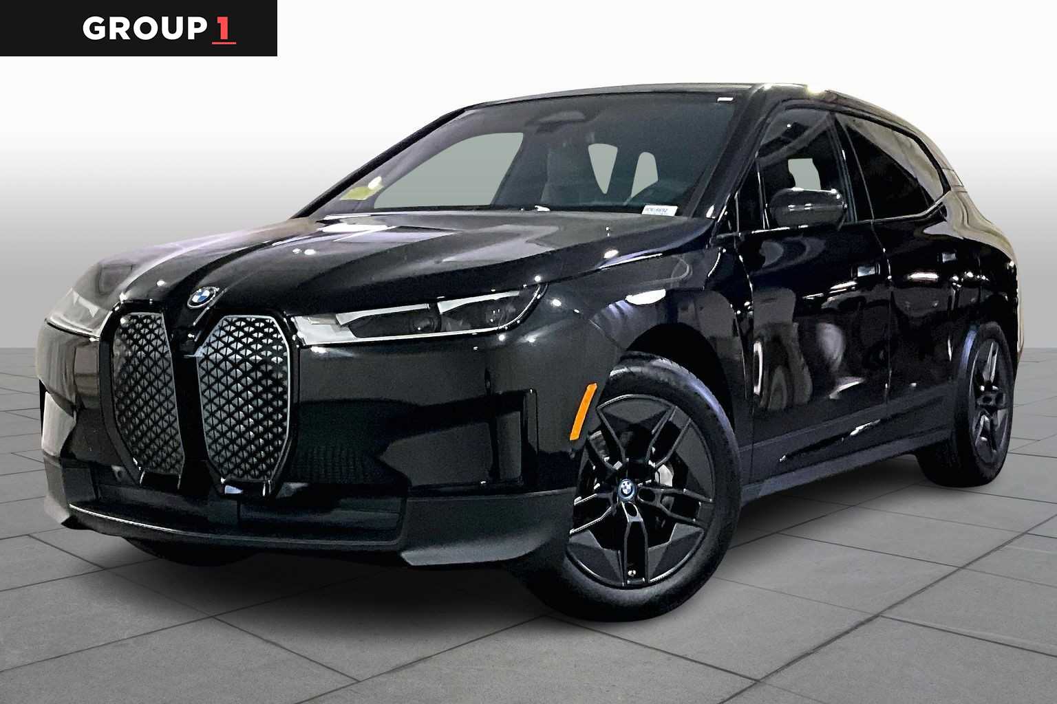 2024 BMW iX Base's photo