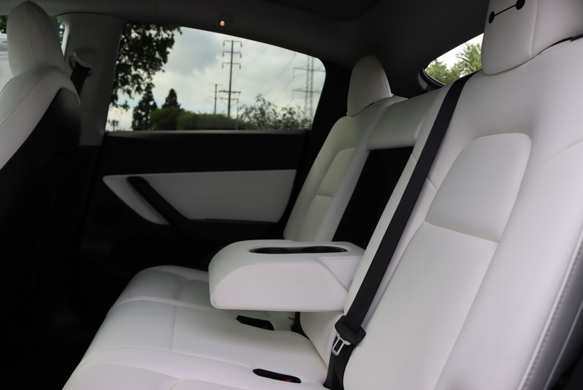 2021 Tesla Model Y Long Range photo 15