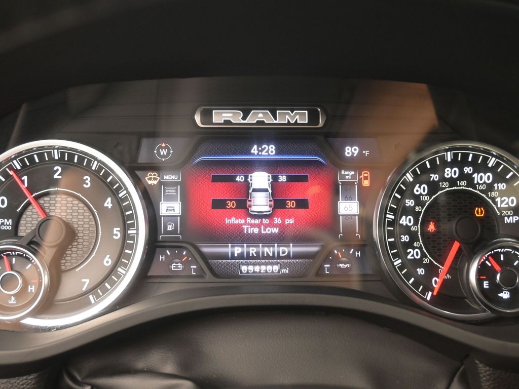 2023 Ram 1500 Laramie photo 7