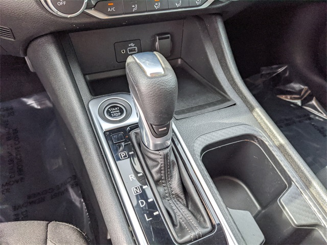 2020 Nissan Sentra S photo 17
