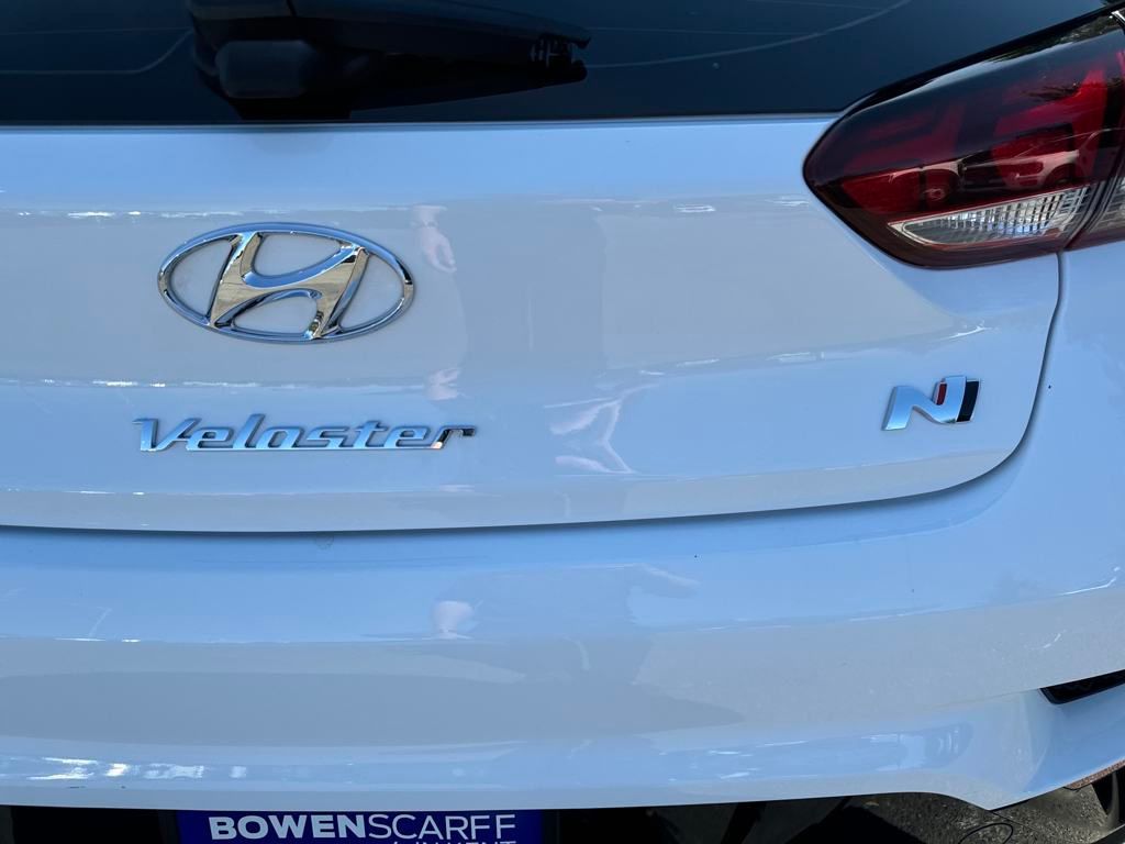 2022 Hyundai Veloster N Base photo 26