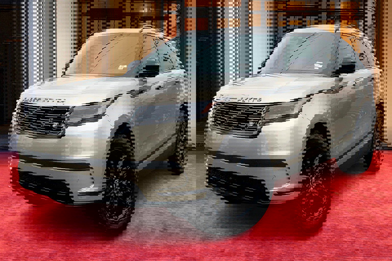 2026 Land Rover Range Rover Velar S's photo