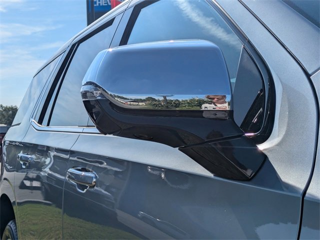 2025 Chevrolet Tahoe Premier photo 11