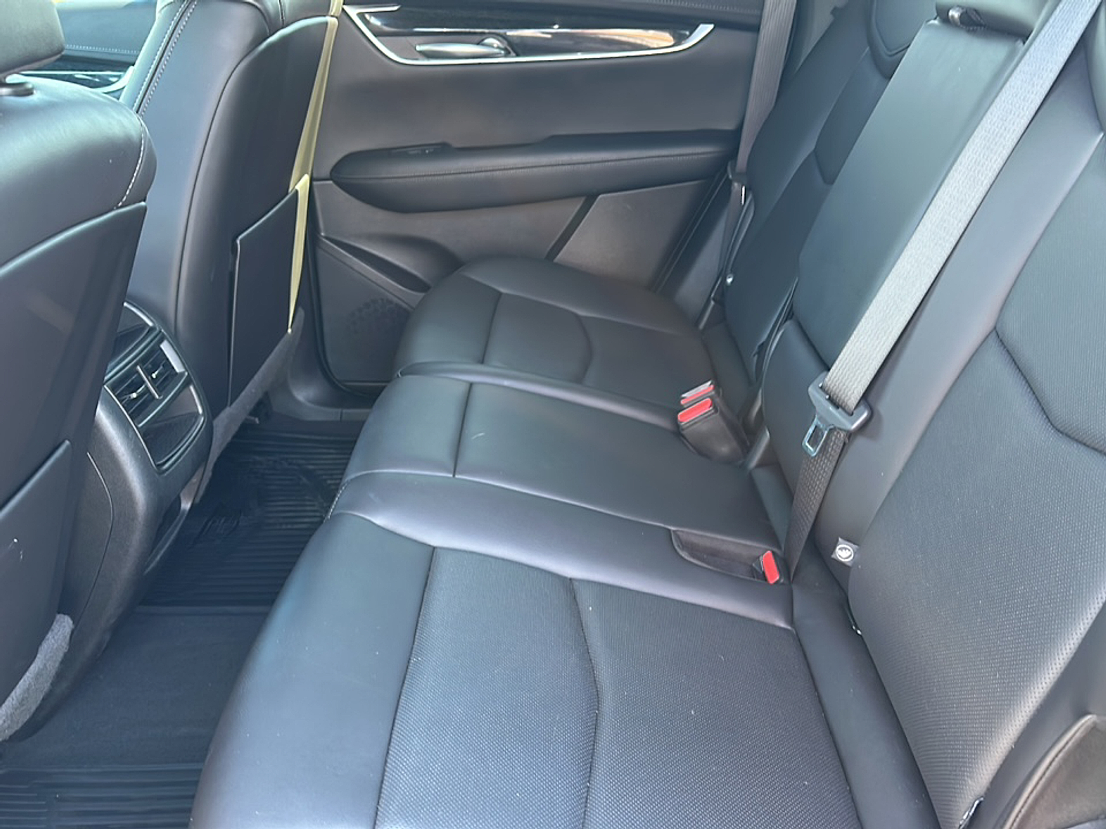 2021 Cadillac XT5 Premium Luxury photo 9