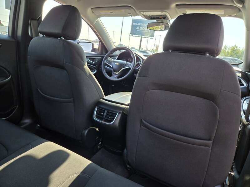 2022 Chevrolet Malibu 1LT photo 13