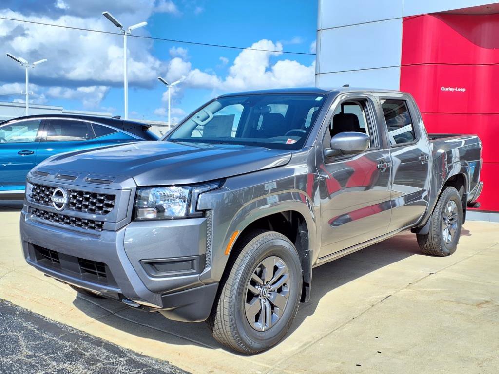 2025 Nissan Frontier SV Crew Cab photo 2