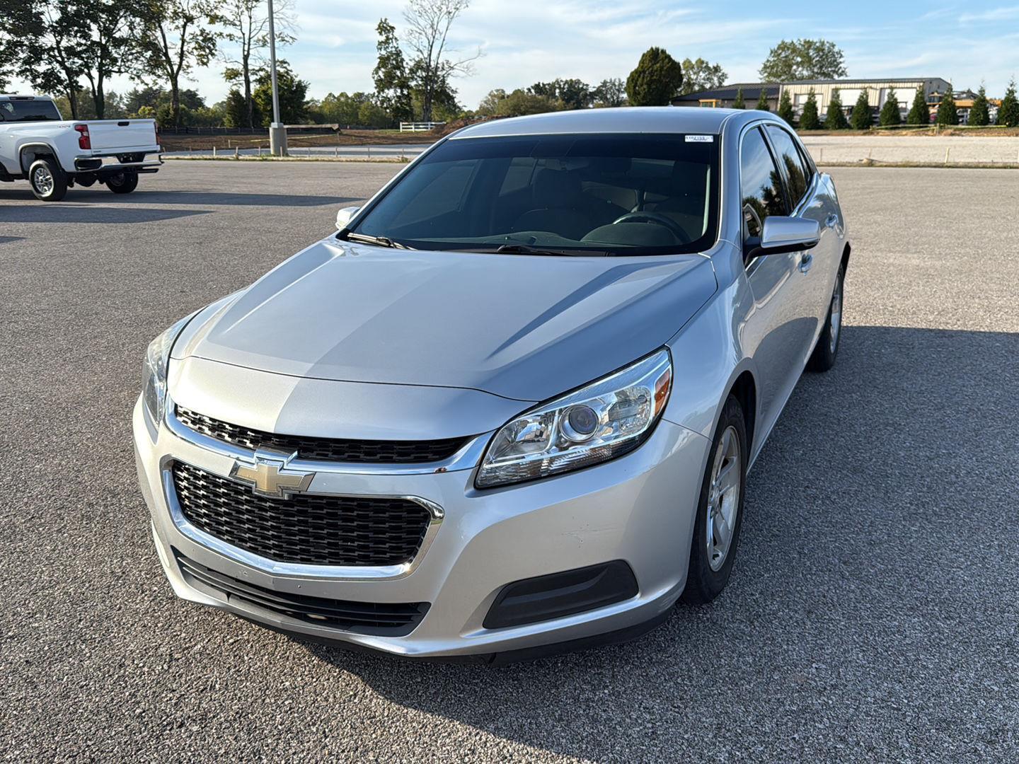 2016 Chevrolet Malibu Limited 1LT photo 2